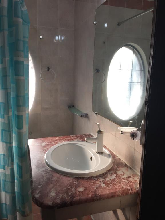 Star Guest House Karachi Eksteriør billede